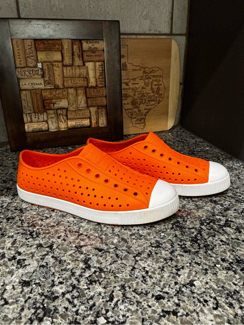 Native Junior Unisex Orange Waterproof Sneakers Size 4